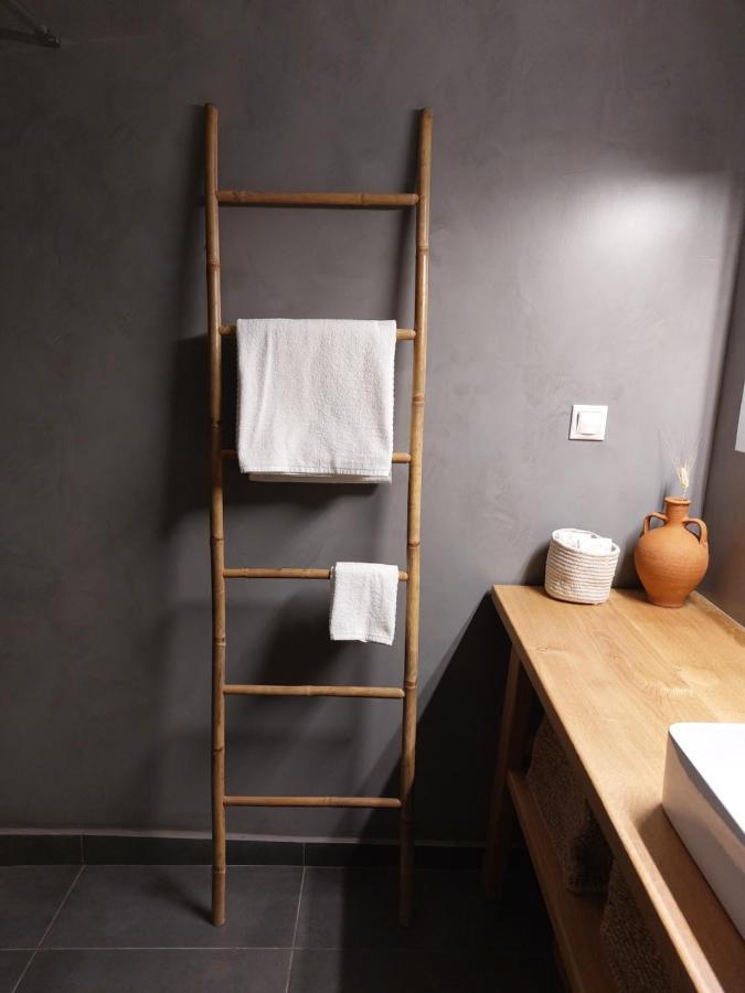 Christina-Anna Athens City Center Walking Distance To Everywhere And Acropolis, In One Of The Most Favorable Locations By National Gardens And Zoo, Hellenic Parliament In Syntagma And Stylish Exquisite Kolonaki Cozy Renovated Apartment 外观 照片
