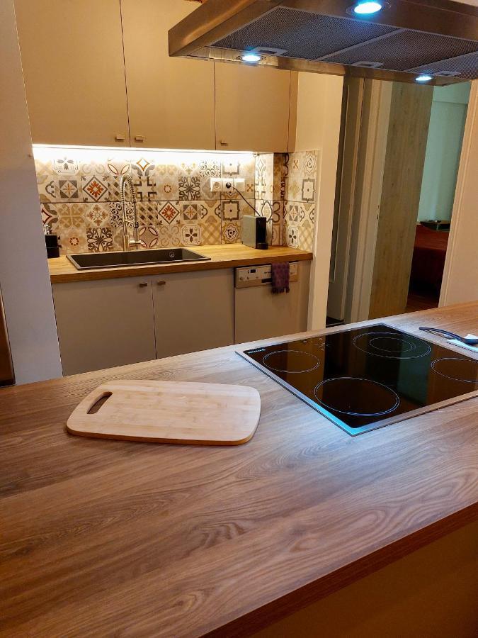 Christina-Anna Athens City Center Walking Distance To Everywhere And Acropolis, In One Of The Most Favorable Locations By National Gardens And Zoo, Hellenic Parliament In Syntagma And Stylish Exquisite Kolonaki Cozy Renovated Apartment 外观 照片
