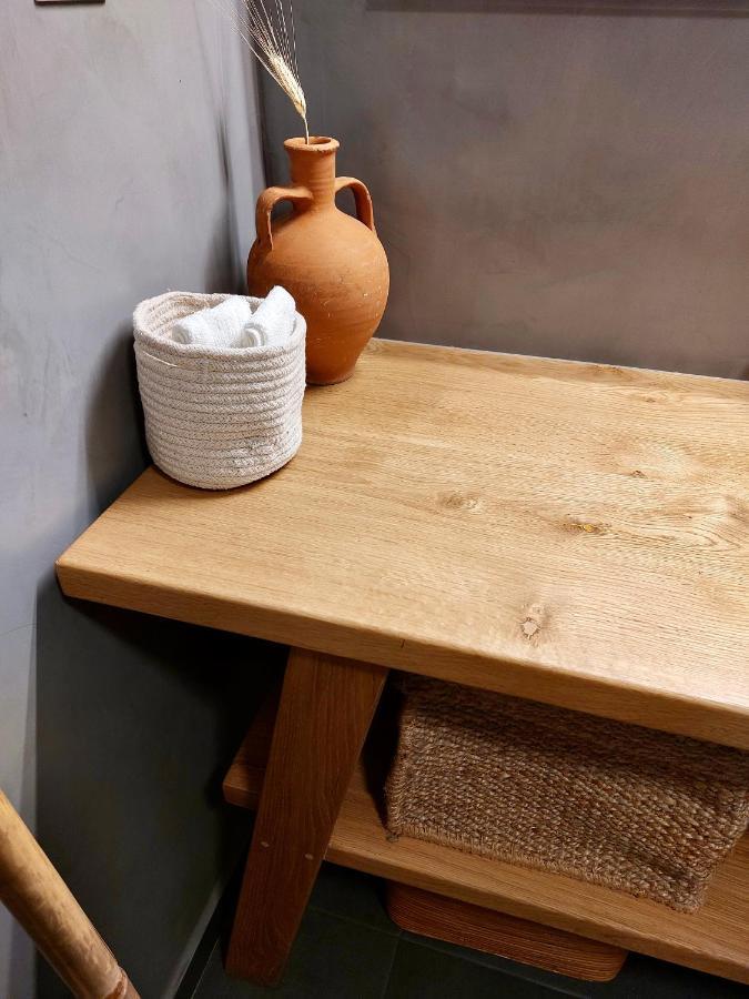 Christina-Anna Athens City Center Walking Distance To Everywhere And Acropolis, In One Of The Most Favorable Locations By National Gardens And Zoo, Hellenic Parliament In Syntagma And Stylish Exquisite Kolonaki Cozy Renovated Apartment 外观 照片